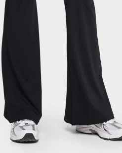 Tall Soft + Stretch High-Rise Flared Leggings - Black